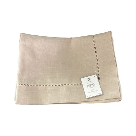 SARO LIFESTYLE HEMSTITCHED BORDER TABLE RUNNER. - Picture 2 of 4